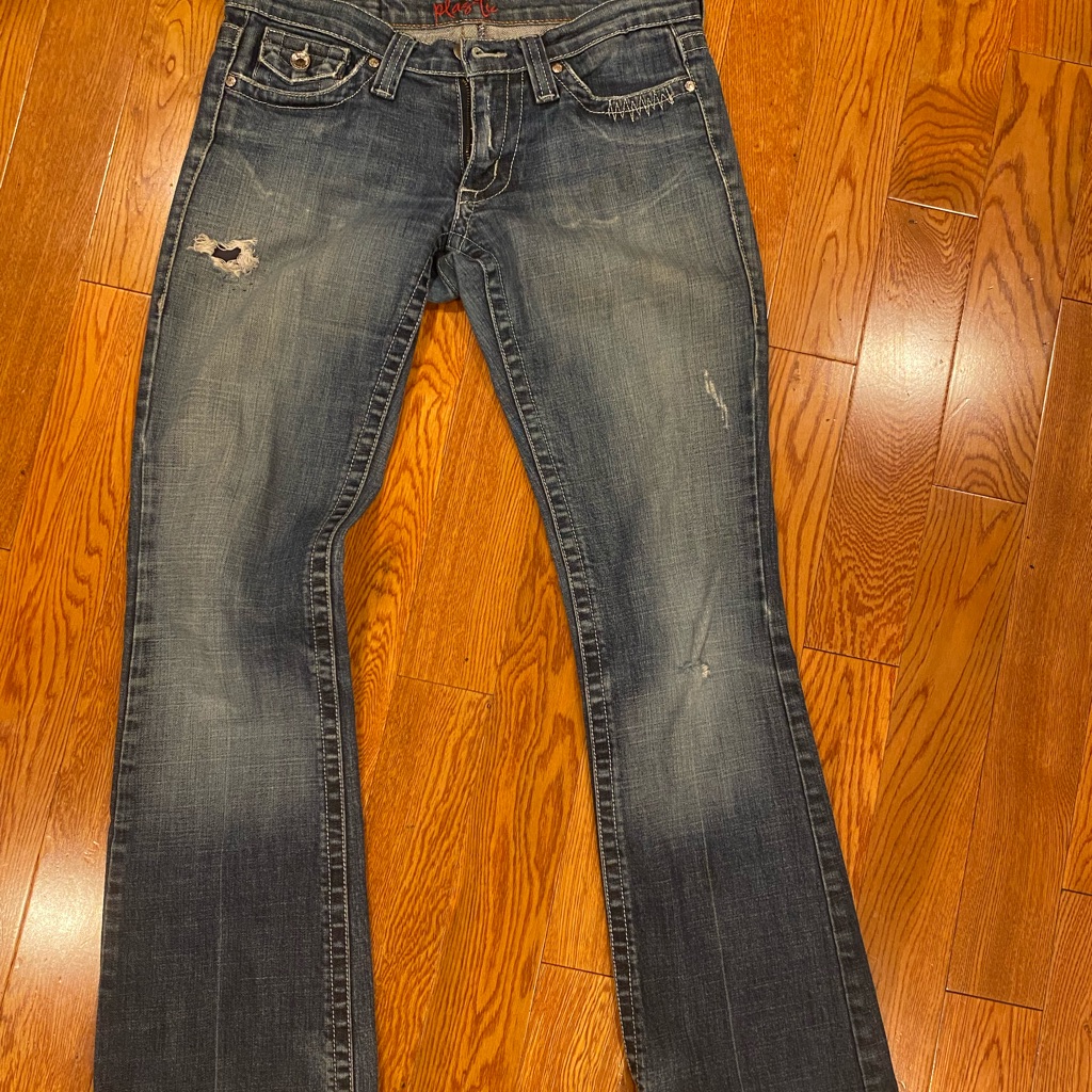Low Rise Flare Leg Blue Jeans